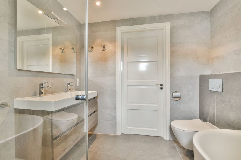 Additional Master Bathroom Features